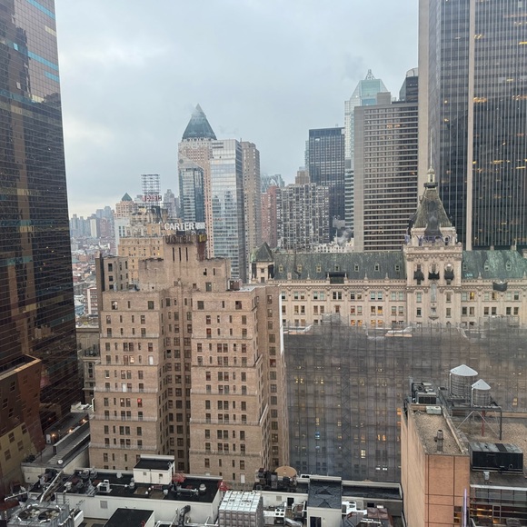 Meet your Posher, Thomas - Picture 1 of 1